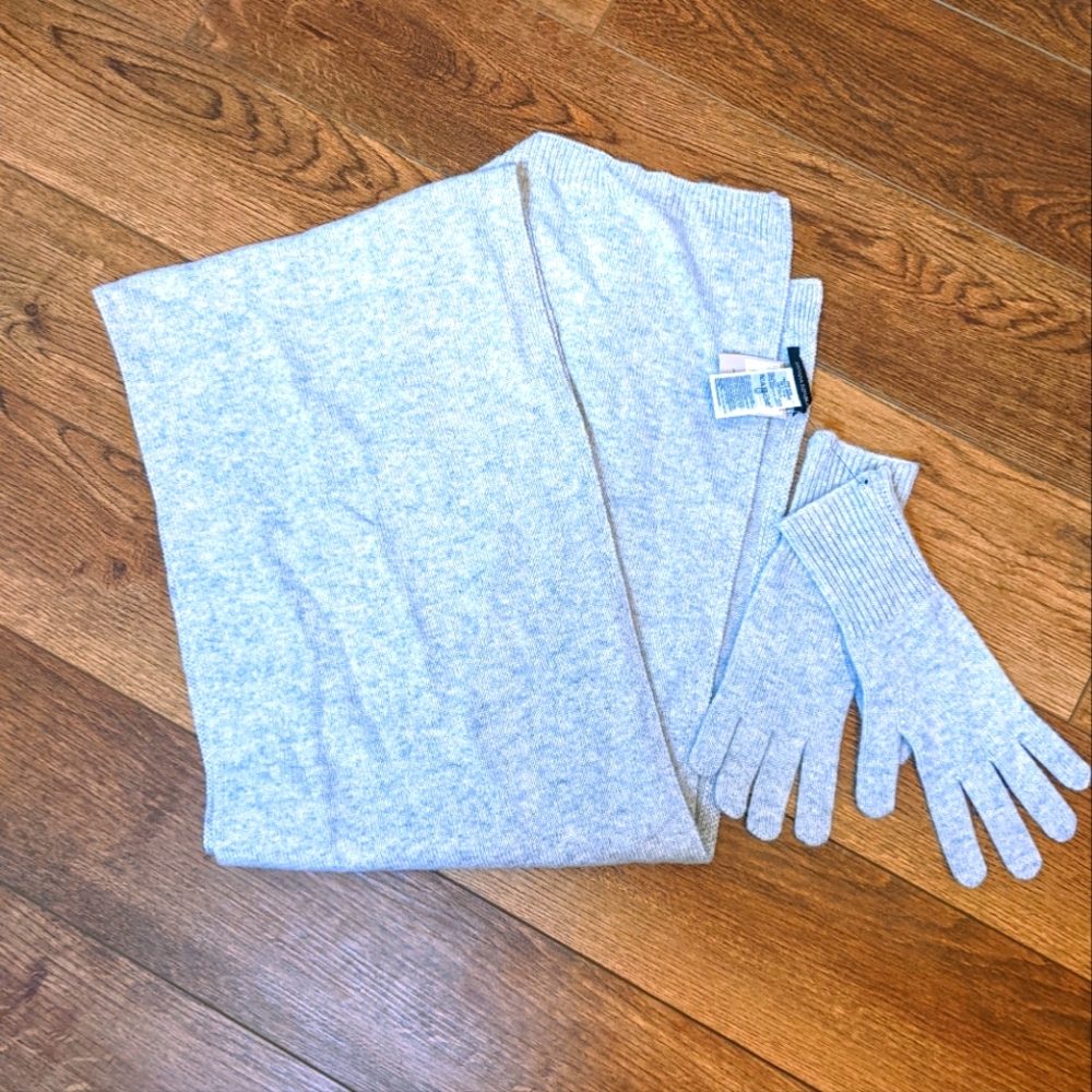 NWT Gray Cashmere Scarf and Gloves